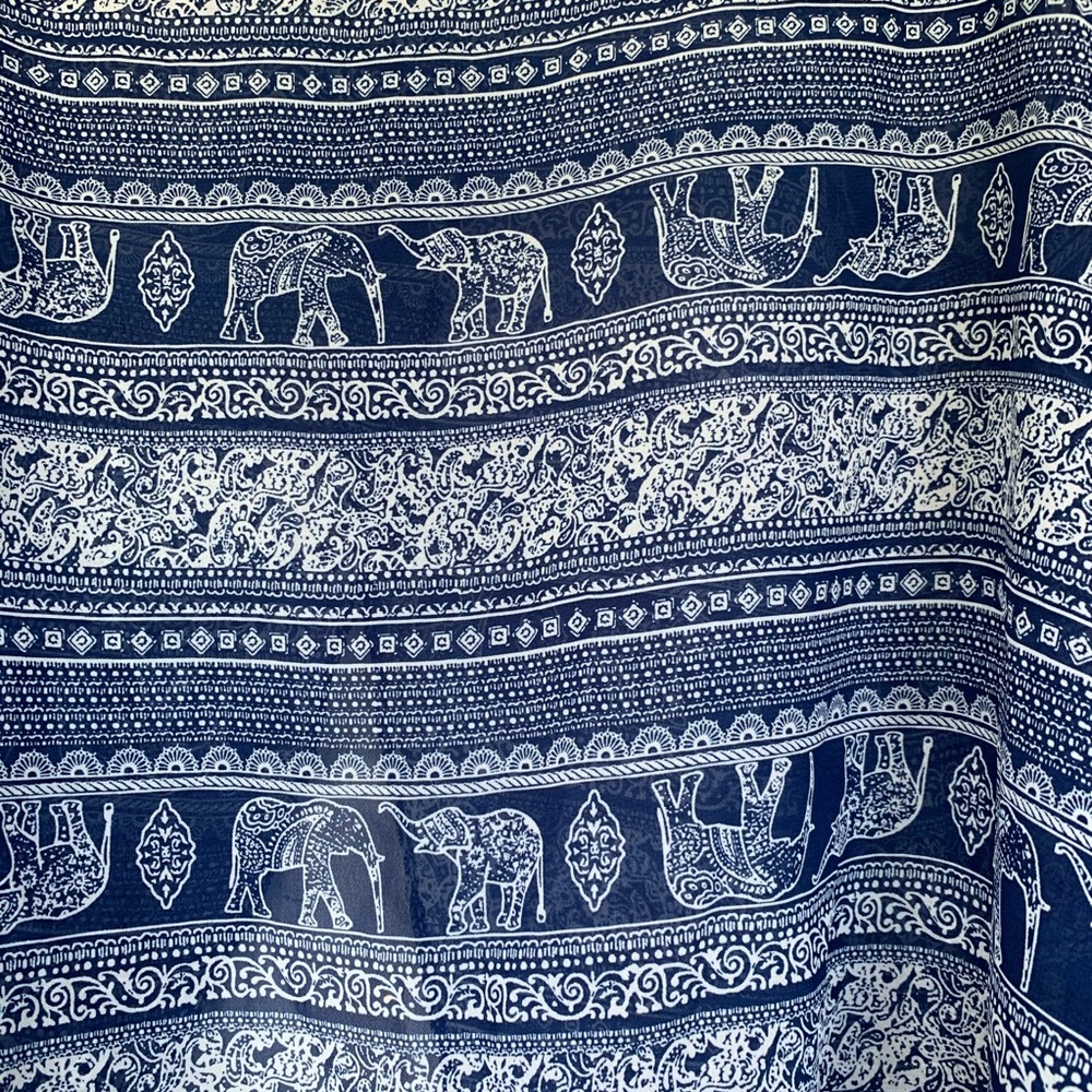 Rue 21 Split Back Lace Cuff Elephant Top-size S🐘 - Picture 4 of 8